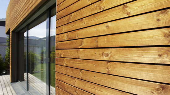 Вентилируемый фасад деревянного дома: правила обустройства