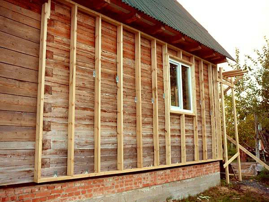 Какой сайдинг использовать для отделки деревянного дома?
