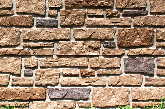 Варианты использования фасадных панелей под камень